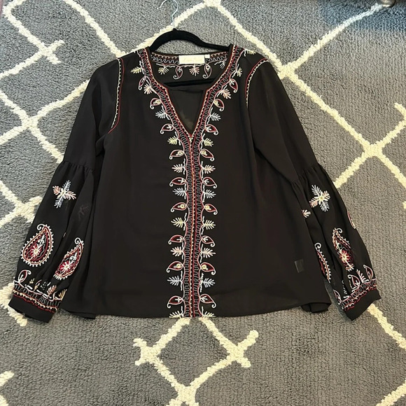 Sheer Embroidered Blouse - Picture 2 of 11